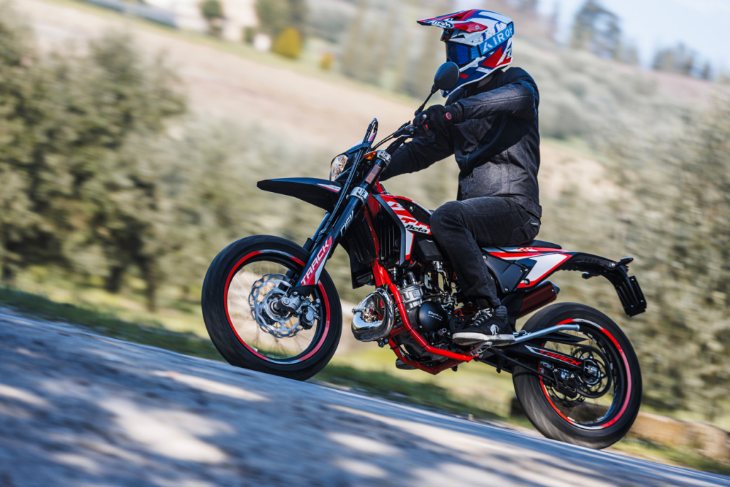 BETAMOTOR RR MOTARD 2T 50 Track