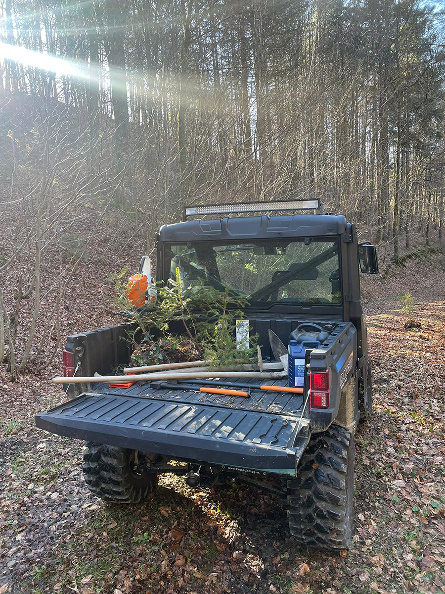 Jagd Forstwirtschaft Aufforstung Polaris SSV