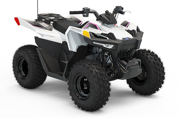 Polaris Outlaw 70 Kinder ATV Studioansicht