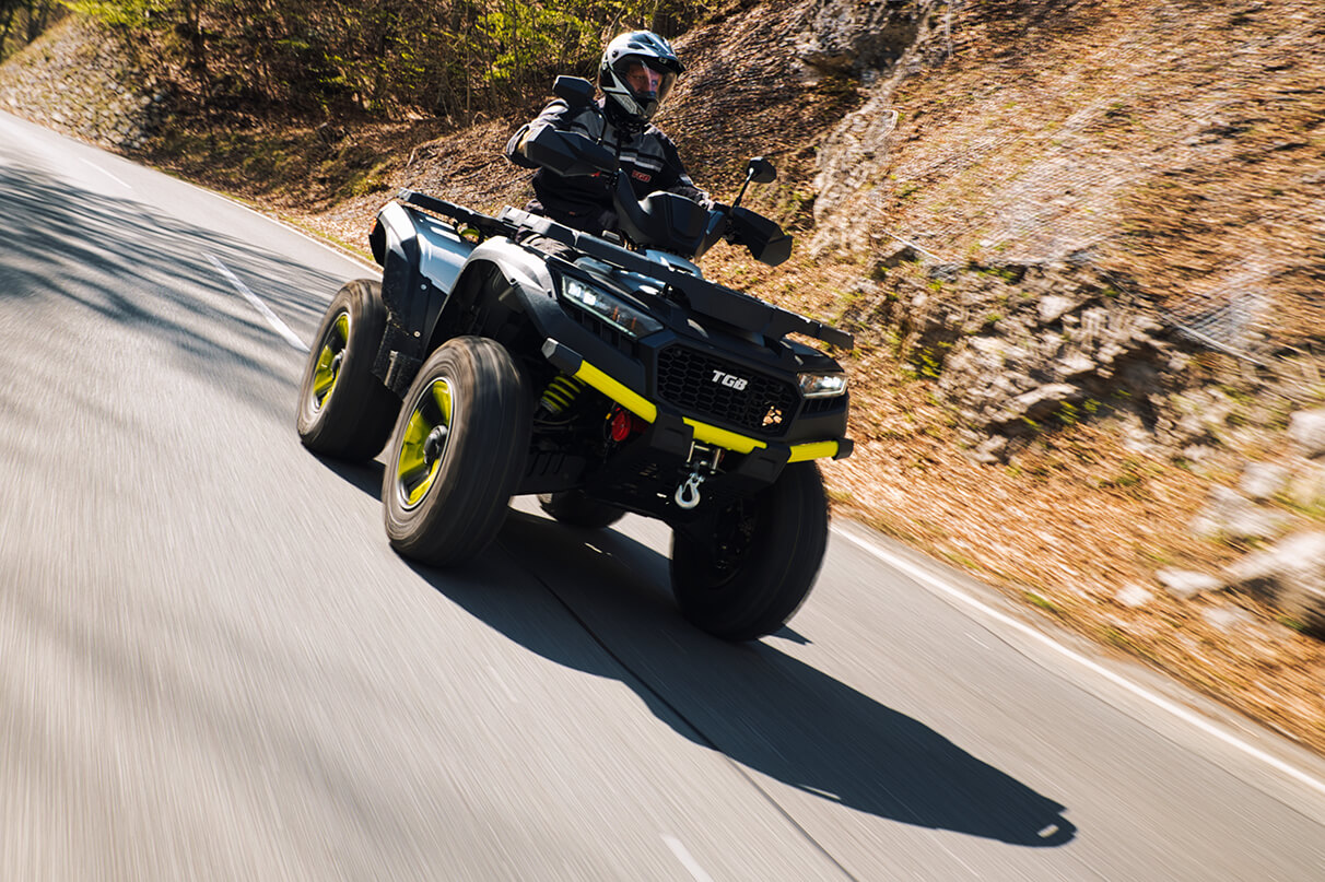 Blade 600 FL SE EPS Silver Edition Strasse