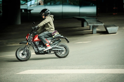Brixton Crossfire 125 XS straße