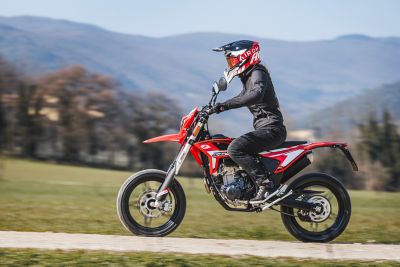 BETAMOTOR RR MOTARD 125 T