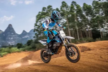 CFMOTO CX-5E Batterie