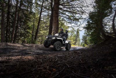 Polaris Sportsman Touring 2 Sitzer