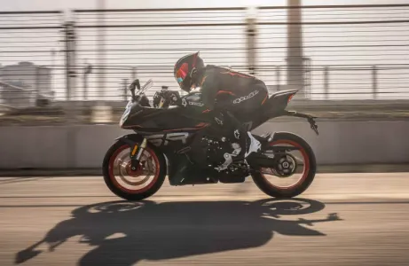 CFMOTO 450SR S Handling