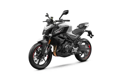 450 Nk Nebula White Left 45