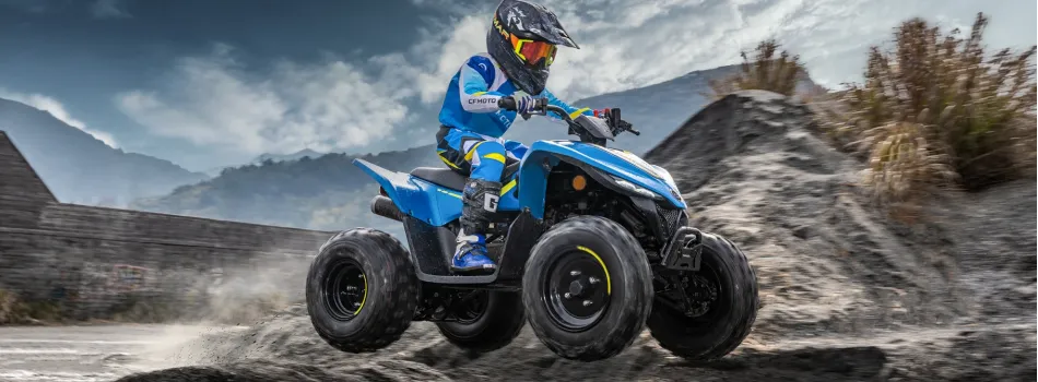 Cforce 110 Blau Sand 2023