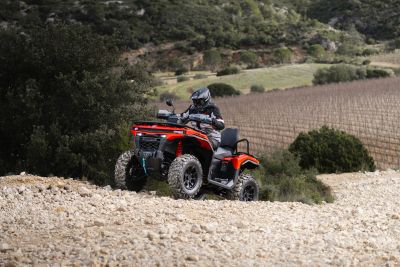 CFMOTO CFORCE C5 Touring ABS EPS Bergauf