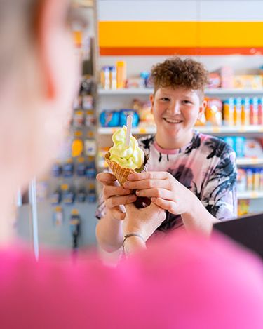 Tankstelle Skotschnigg Shop Cremeeis