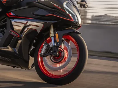 CFMOTO 450SR S Bremsen