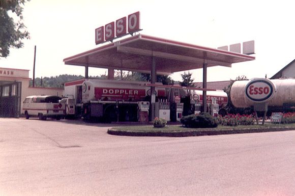 Chronik Skotschnigg Tankstelle Esso Tankwagen