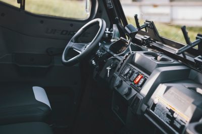 UFORCE 600+ Vollkabine camo interior